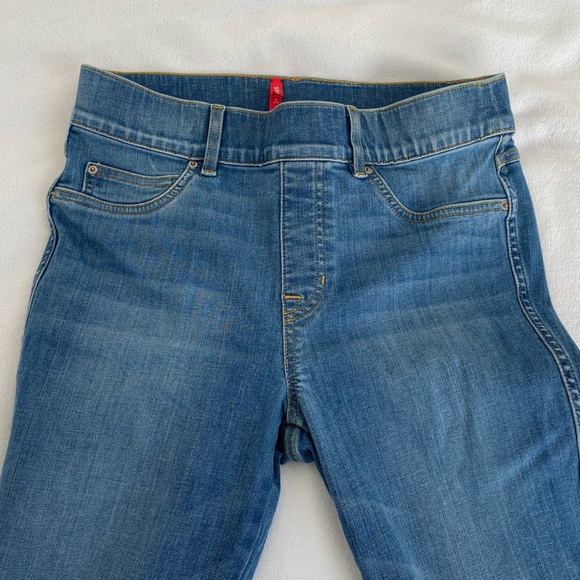 Spanx EveryWear pull on shapewear jeans in Vintage Indigo - Picture 10 of 15